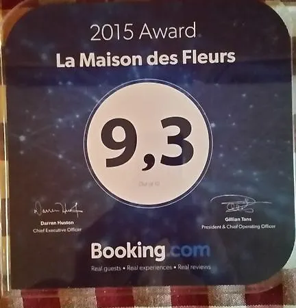 Holiday home La Maison Des Fleurs