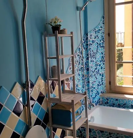 Holiday home La Maison Des Fleurs *